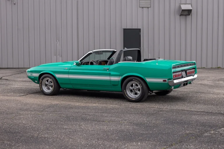 Vehicle image 43
