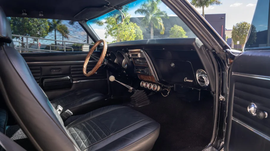 Vehicle image 70