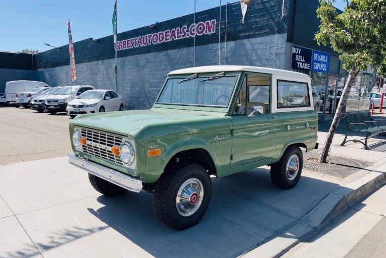 Image for 1970 Ford Bronco 302 3-Speed